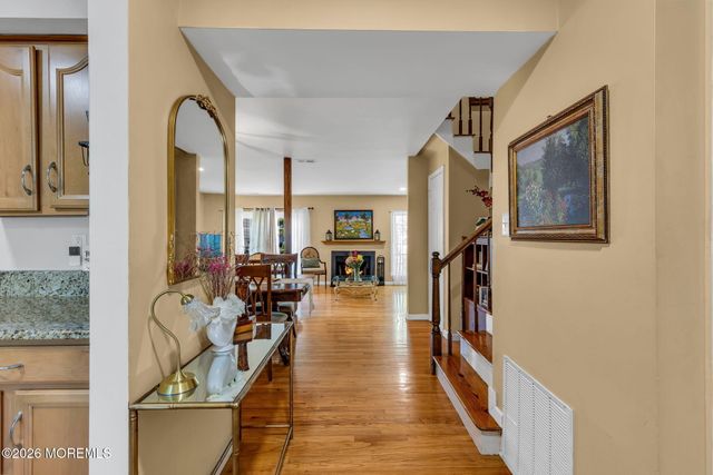 320 Harvard Place 320, Morganville, NJ 07751