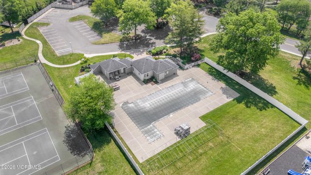 320 Harvard Place 320, Morganville, NJ 07751
