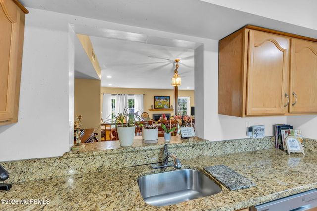 320 Harvard Place 320, Morganville, NJ 07751