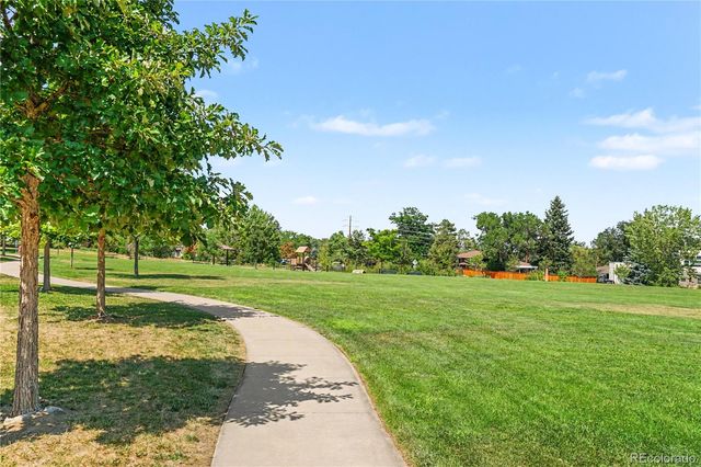 885 Hartford Drive, Boulder, CO 80305