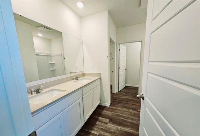 1237 LIMBALI STREET, Mount Dora, FL 32757