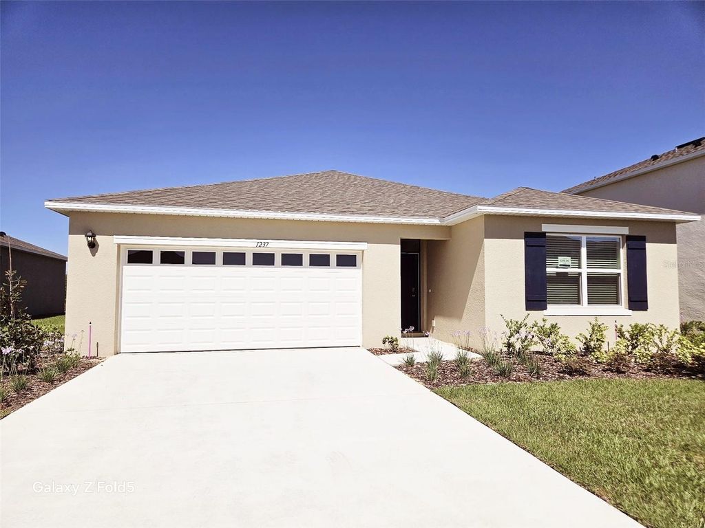 1237 LIMBALI STREET, Mount Dora, FL 32757