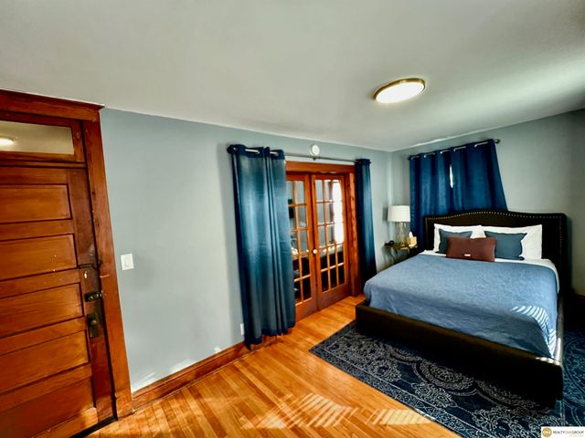 3009 S 24th Street, Omaha, NE 68108