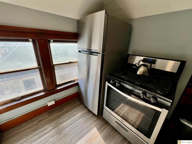 3009 S 24th Street, Omaha, NE 68108