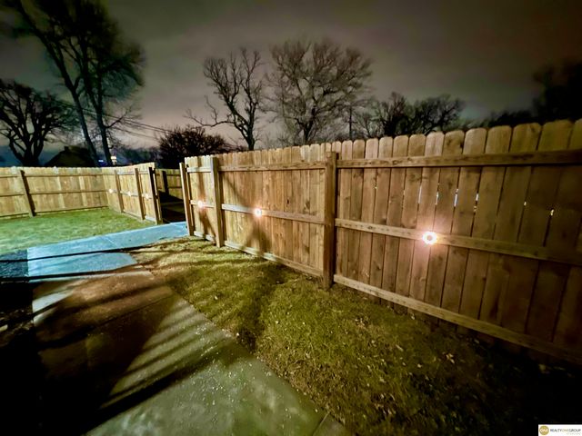 3009 S 24th Street, Omaha, NE 68108