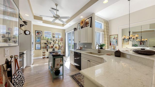 4062 CADDIE DRIVE E, Bradenton, FL 34203