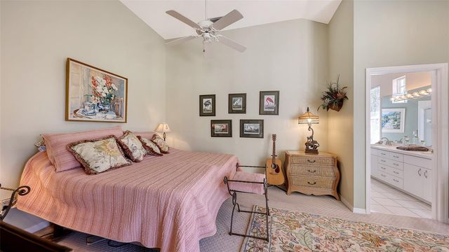4062 CADDIE DRIVE E, Bradenton, FL 34203