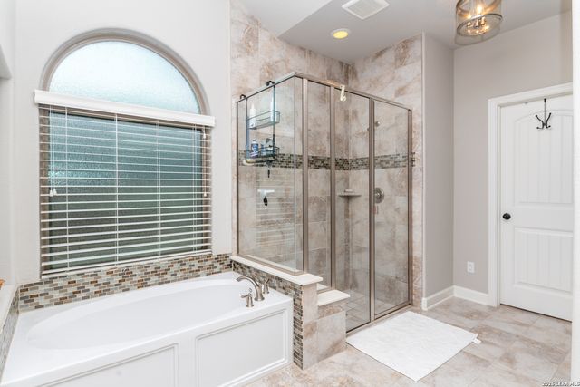 1008 Water Oak, Schertz, TX 78154