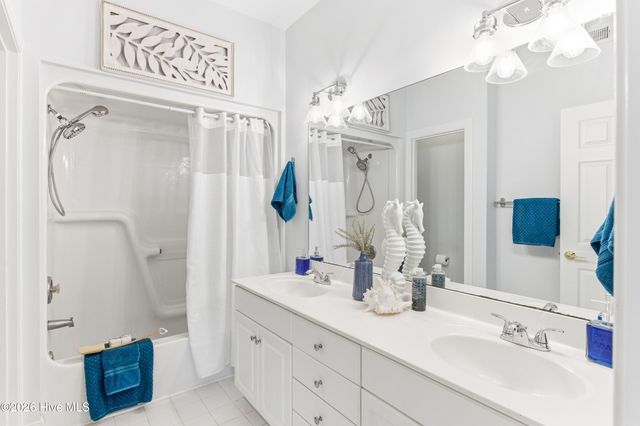 233 Racine Drive Unit 48, Wilmington, NC 28403