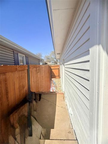 920 SW 52nd Street, Oklahoma City, OK 73109
