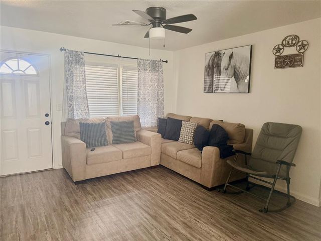 920 SW 52nd Street, Oklahoma City, OK 73109