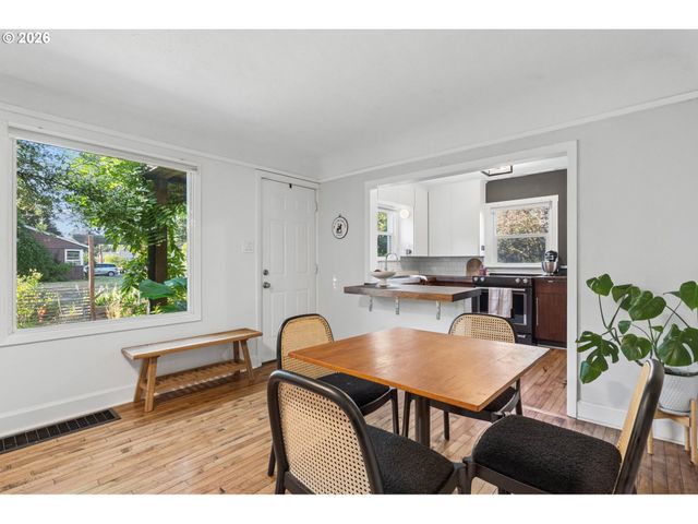 2015 E 29TH St, Vancouver, WA 98663