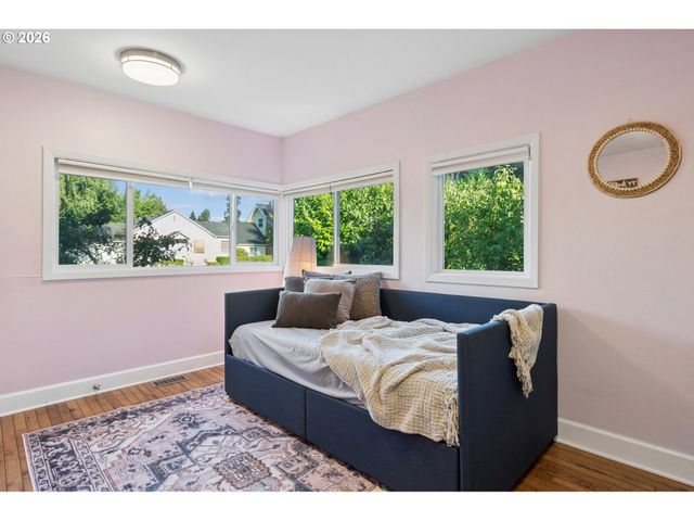2015 E 29TH St, Vancouver, WA 98663