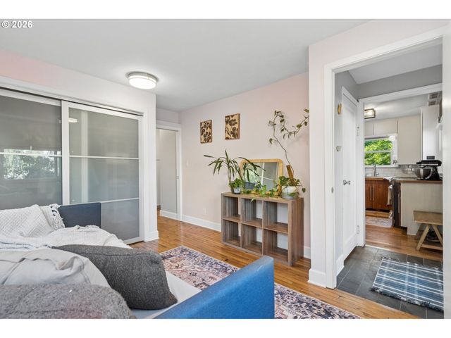 2015 E 29TH St, Vancouver, WA 98663
