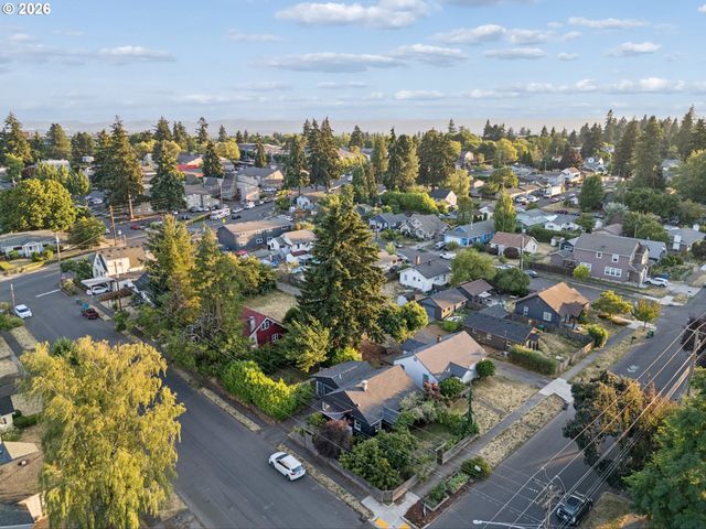 2015 E 29TH St, Vancouver, WA 98663