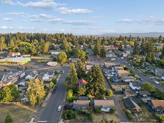 2015 E 29TH St, Vancouver, WA 98663