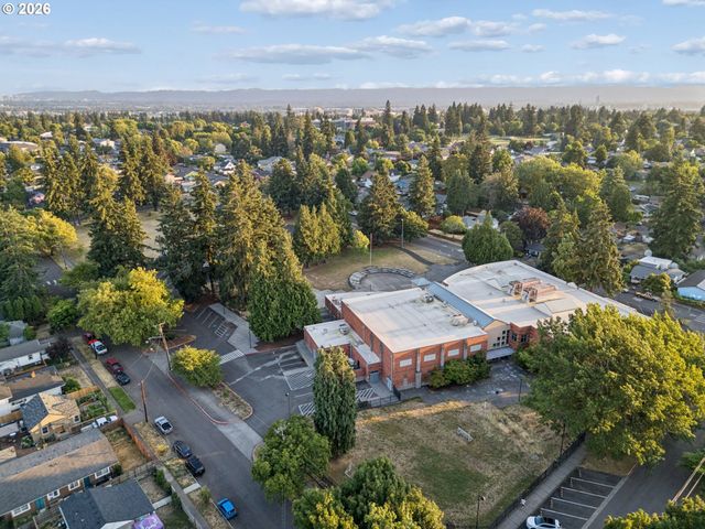 2015 E 29TH St, Vancouver, WA 98663