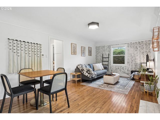 2015 E 29TH St, Vancouver, WA 98663