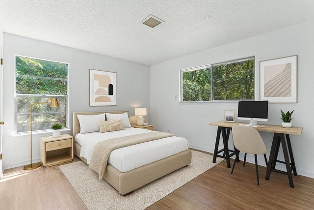 2401 Homedale CIR, Austin, TX 78704