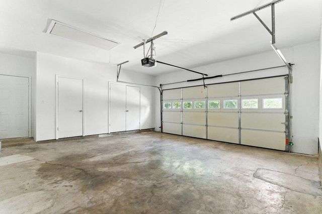 2401 Homedale CIR, Austin, TX 78704