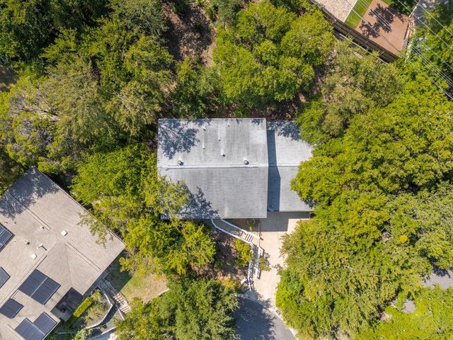 2401 Homedale CIR, Austin, TX 78704