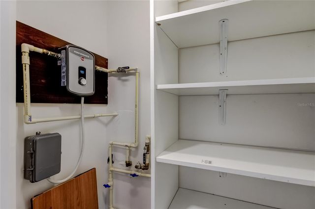 8350 SAVANNAH TRACE CIRCLE 204, Tampa, FL 33615