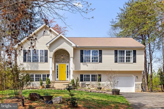 104 CARLYLE CT, Locust Grove, VA 22508