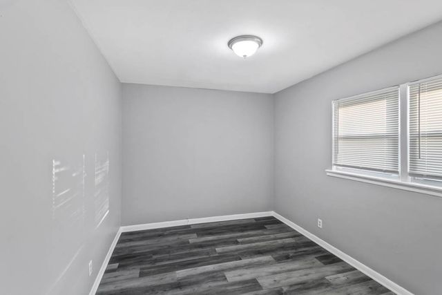 991 Tollview Avenue 9, Aurora, IL 60505