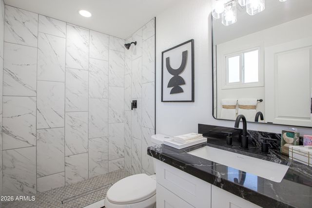 3451 E THUNDERBIRD Road, Phoenix, AZ 85032