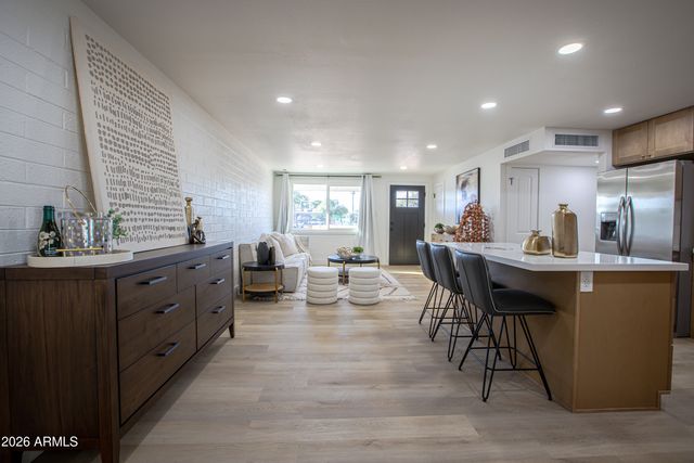 3451 E THUNDERBIRD Road, Phoenix, AZ 85032