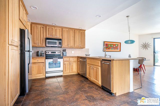 35436 Calle Solana, Cathedral City, CA 92234