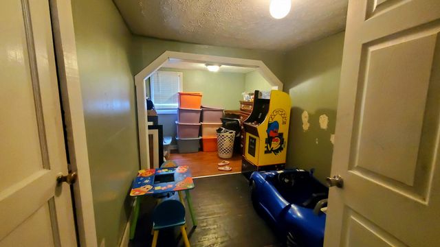 504 Demoss St, Gallatin, TN 37066