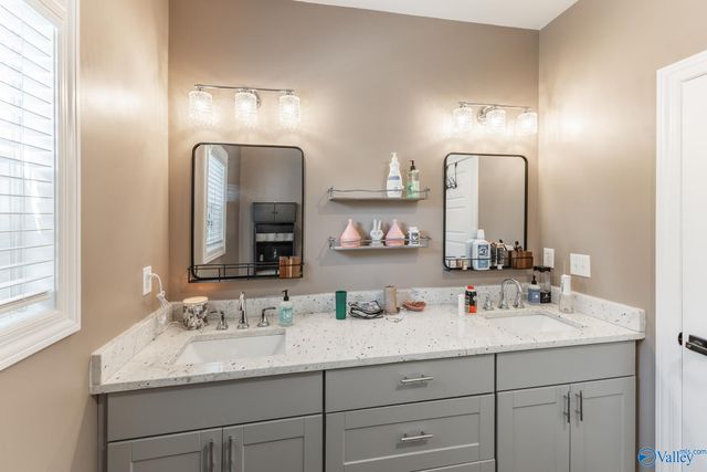 11849 Gary Redus Drive, Tanner, AL 35671