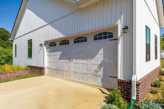 11849 Gary Redus Drive, Tanner, AL 35671