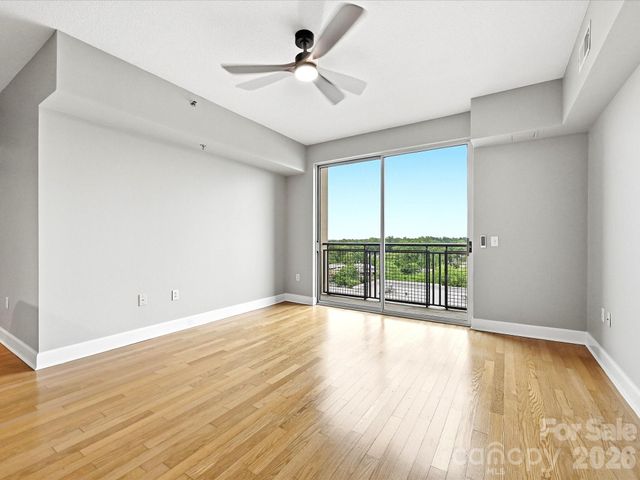 1315 East Boulevard 813, Charlotte, NC 28203