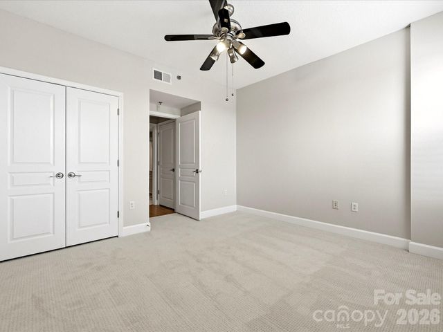 1315 East Boulevard 813, Charlotte, NC 28203