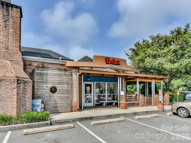 1315 East Boulevard 813, Charlotte, NC 28203