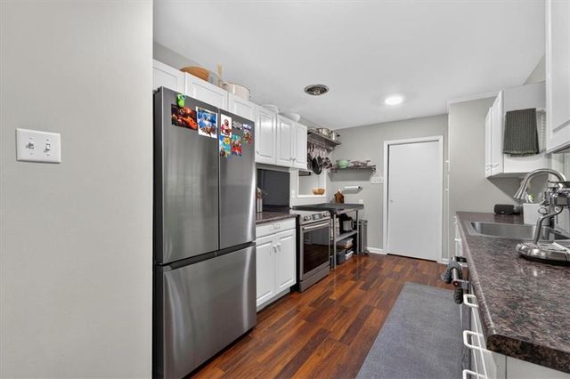 2800 W 91st Street, Leawood, KS 66206