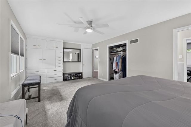 2800 W 91st Street, Leawood, KS 66206