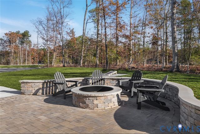 10601 Pink Lilly Ln, Chester, VA 23831