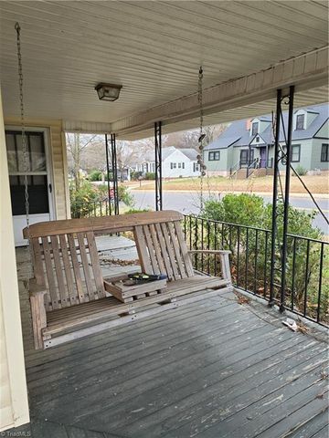 324 Salem Street, Lexington, NC 27292