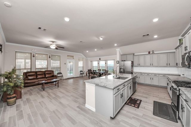 28634 Monarch Cliffs Drive, Fulshear, TX 77441