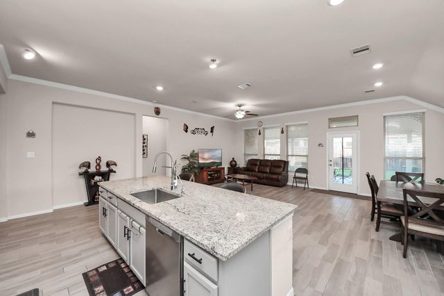 28634 Monarch Cliffs Drive, Fulshear, TX 77441