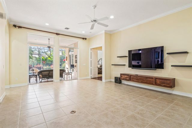 1209 River Wind Circle, Vero Beach, FL 32967