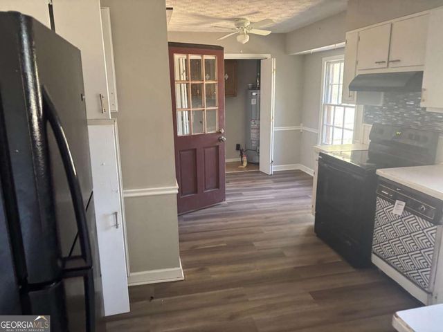 86 Earle Court, Lawrenceville, GA 30044