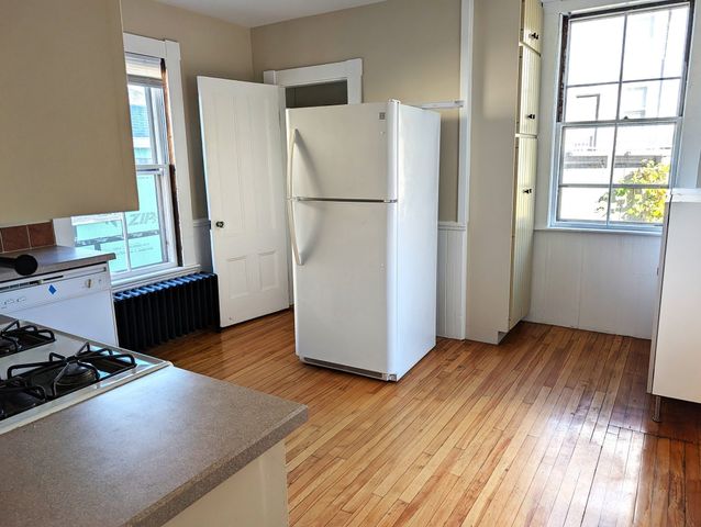 43 Summit Ave 1, Salem, MA 01970