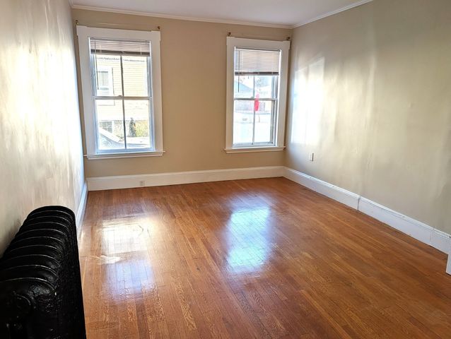 43 Summit Ave 1, Salem, MA 01970