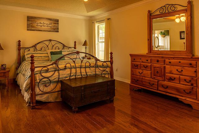 6910 Calle De Caballero, Navarre, FL 32566