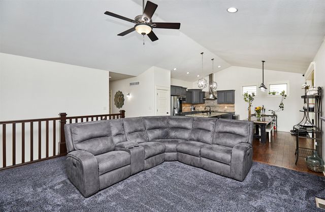 215 Abigail Lane, Waukee, IA 50263