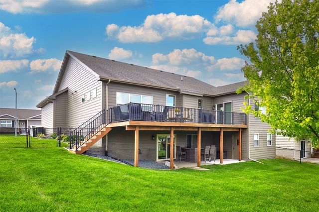 215 Abigail Lane, Waukee, IA 50263